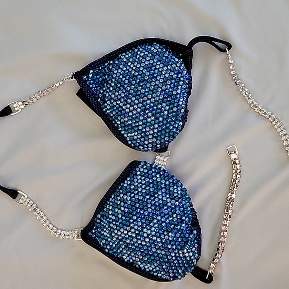 Angel Competition Bikini - Picture 4 of 5